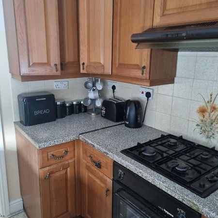 Cheerful 3-Bedroom House Brierley Hill Luaran gambar
