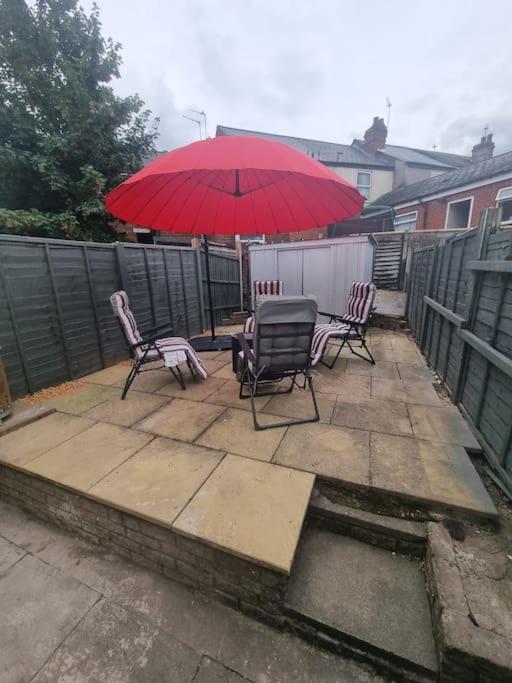 Cheerful 3-Bedroom House Brierley Hill Luaran gambar
