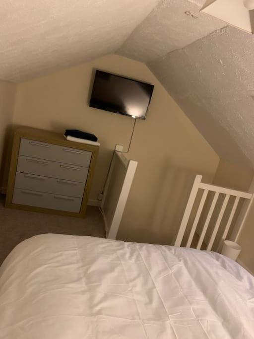 Cheerful 3-Bedroom House Brierley Hill Luaran gambar