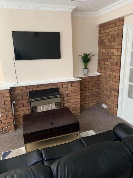 Cheerful 3-Bedroom House Brierley Hill Luaran gambar
